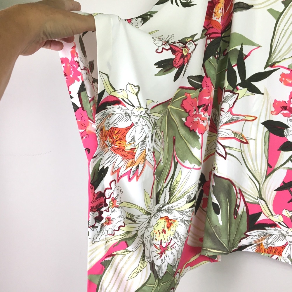 Chico's Maui Trail Primordial Forest Floral Poncho Top L/XL Pink Green - Picture 3 of 7
